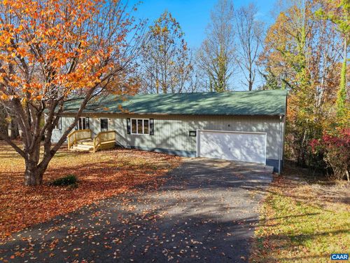247 Goldenrod Rd, RUCKERSVILLE, VA, 22968-2052 | Card Image