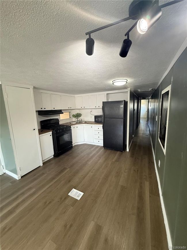 Kitchen | Image 6