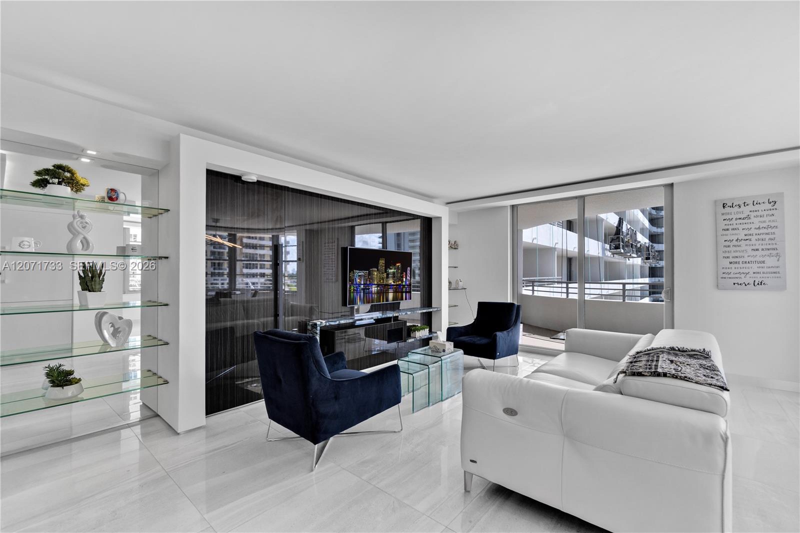 Residential Lease in Miami Beach 5