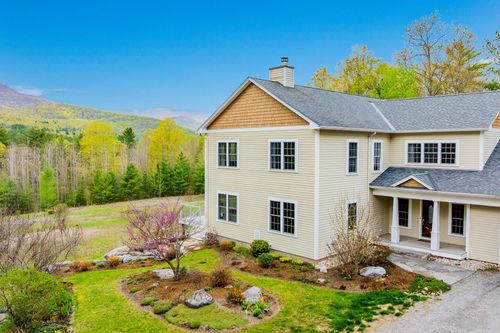 7 Timberbrook N, Dorset, VT, 05251-9802 | Card Image