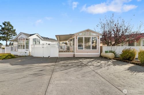 1211-7704 Birch Bay Dr, Blaine, WA, 98230-9411 | Card Image