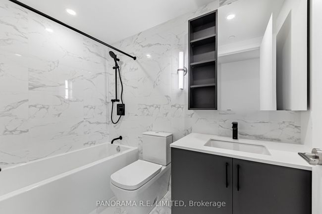 623 - 689 The Queensway, Condo with 2 bedrooms, 2 bathrooms and 1 parking in Etobicoke ON | Image 13