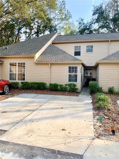 5268 Sw 97th Way, Gainesville, FL, 32608-4162 | Card Image