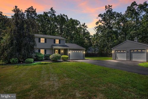 2182 Old Skippack Rd, HARLEYSVILLE, PA, 19438-1368 | Card Image