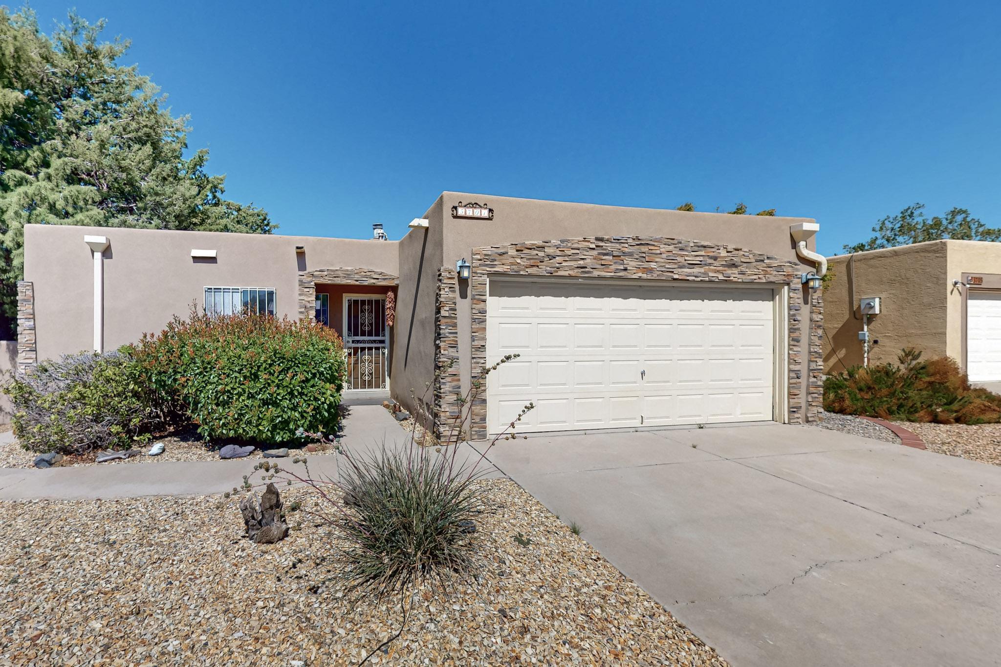 Manzanillo Loop, Albuquerque, NM 87111