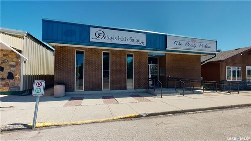 107 Main St, Wawota, SK, S0G0G1 | Card Image