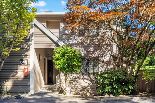 6405 Sand Point Way Ne, Seattle, WA, 98115-7915 | Card Image