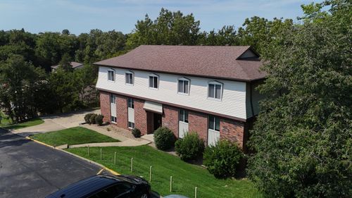 apt-b-401 Clayton Dr, JEFFERSON CITY, MO, 65101-2254 | Card Image
