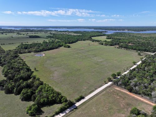 Tract 2 Lcr 800, Groesbeck, TX, 76642 | Card Image