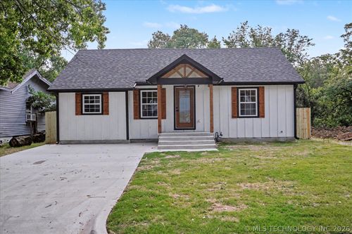 1049 N Oswego Ave, Tulsa, OK, 74115-6236 | Card Image
