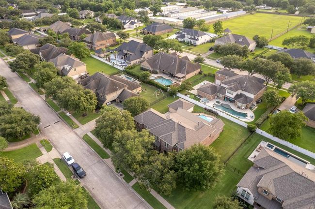 3602 Lindhaven Dr, House other with 4 bedrooms, 4 bathrooms and 4 parking in Pearland TX | Image 47