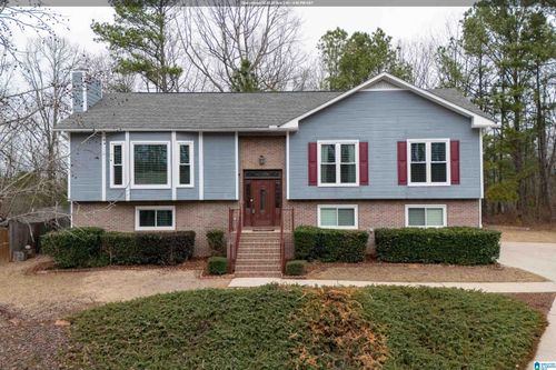 104 Loyola Cir, HELENA, AL, 35080-7017 | Card Image