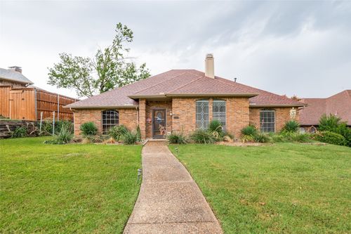 2716 Gainesborough Dr, Dallas, TX, 75287-3481 | Card Image