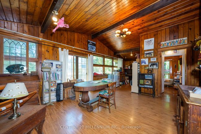 836100 4 Th Line E, House other with 3 bedrooms, 2 bathrooms and 20 parking in Mulmur ON | Image 18