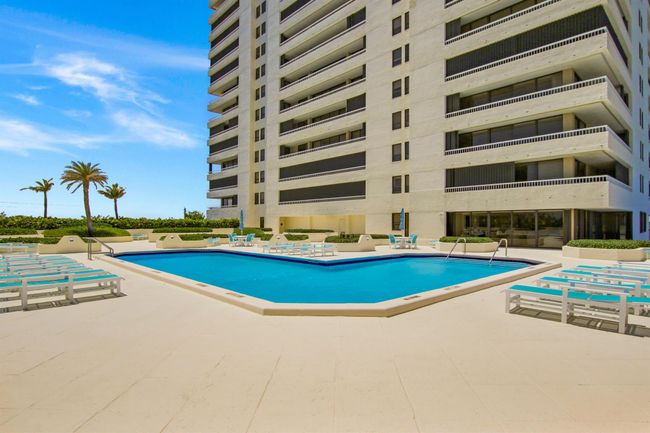 APT-4D - 5280 N Ocean Dr, Condo with 2 bedrooms, 2 bathrooms and null parking in Riviera Beach FL | Image 32