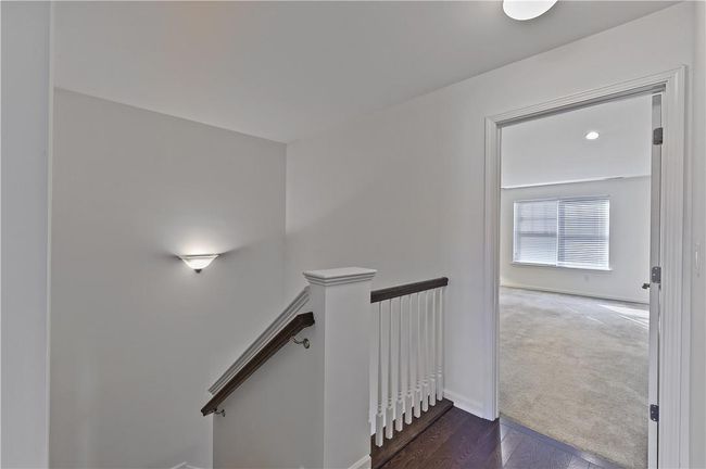 31 Lindentree Ln, Condo with 3 bedrooms, 4 bathrooms and 2 parking in Middletown NY | Image 11