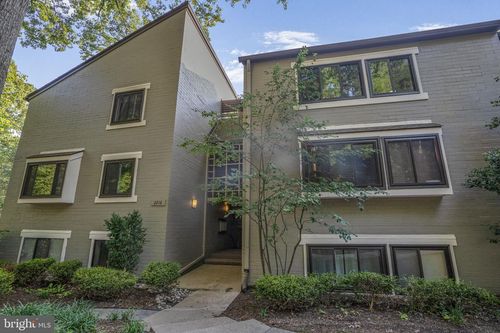 apt-202-2216 Springwood Dr, Reston, VA, 20191-2349 | Card Image