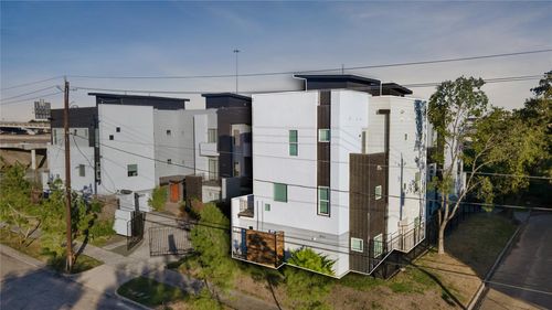 4117 Chartres St, Houston, TX, 77004-5168 | Card Image