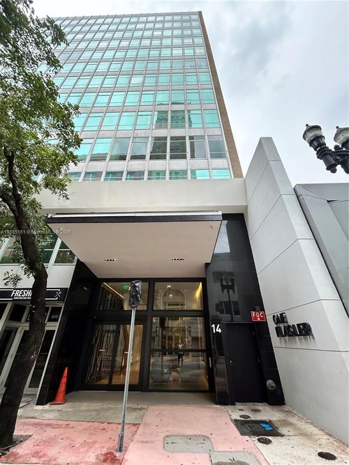 ste-500d-14 Ne 1st Ave, Miami, FL, 33132-2406 | Card Image