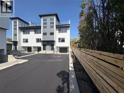 7-5661 Okanagan Ave, Vernon, BC, V1H | Card Image