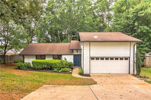 1217 Fairfield Dr, Marietta, GA, 30068-2632 | Card Image