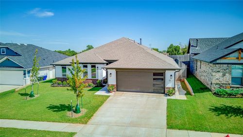 1009 Mount Irving Way, Norman, OK, 73071-1067 | Card Image