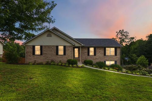 616 Woodview Dr, Somerset, KY, 42503-6809 | Card Image