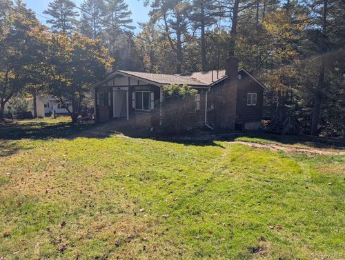 50 Park Rd, Yulan, NY, 12792-5125 | Card Image