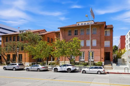 205-139 S Los Robles Ave, Pasadena, CA, 91101-2488 | Card Image