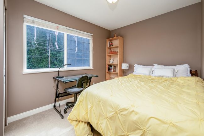 731 Grantham Place, House other with 5 bedrooms, 3 bathrooms and 2 parking in North Vancouver BC | Image 25