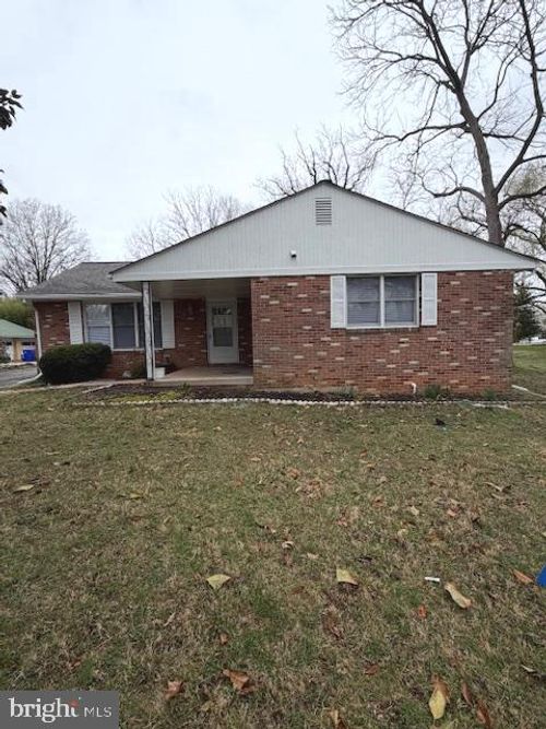 17812 Washington Grove Ln, GAITHERSBURG, MD, 20877-1053 | Card Image