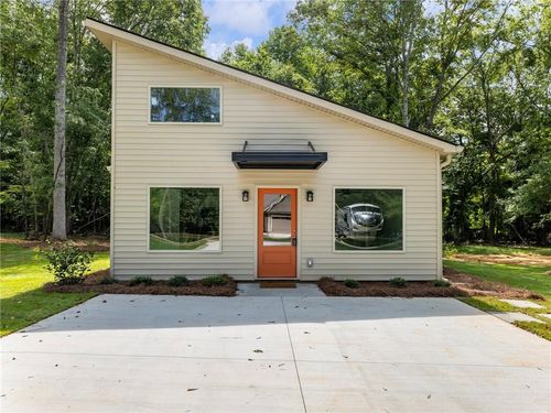 8083 Beachwood Dr, Murrayville, GA, 30564-1620 | Card Image