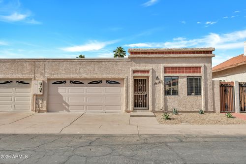 1016 E Charleston Avenue, Phoenix, AZ, 85022 | Card Image