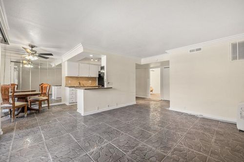136-400 N Sunrise Way, Palm Springs, CA, 92262-6596 | Card Image