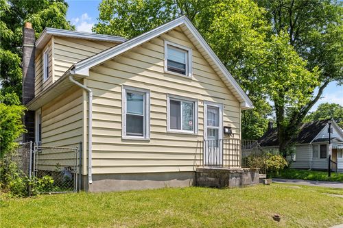 182 Cottage St, Rochester, NY, 14608-2917 | Card Image