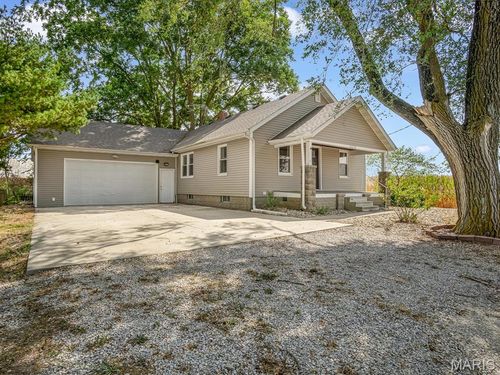 16370 Covington Rd, Okawville, IL, 62271-1602 | Card Image