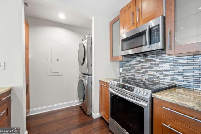 APT-1504 - 1101 Juniper St Ne, Condo with 2 bedrooms, 2 bathrooms and 2 parking in Atlanta GA | Image 10