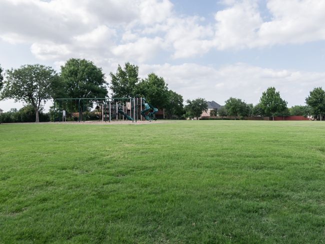 View across the street of the Stonebridge Ranch community park and greenbelt. | Image 38