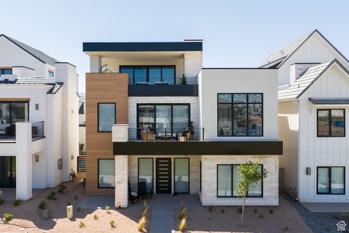 5355 S Cyan Ln, St. George, UT, 84790-2304 | Card Image