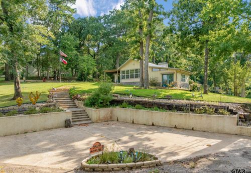20620 W Grove Club Lake Rd, Whitehouse, TX, 75791-5918 | Card Image