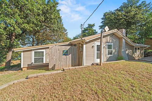 21324 E Tenth St, Hinton, OK, 73047-2355 | Card Image