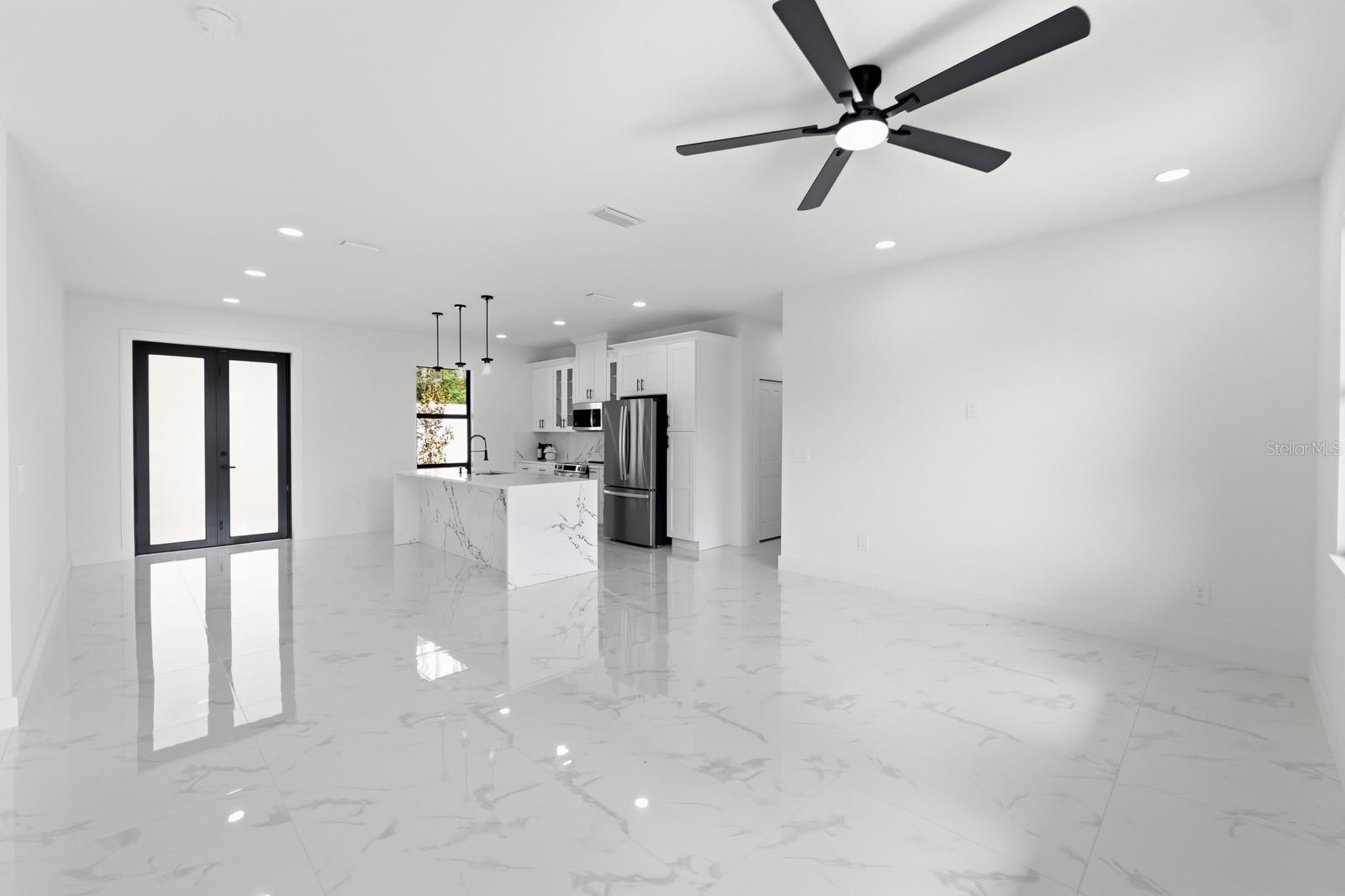 Residential in BROOKSVILLE 3
