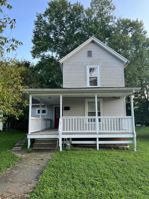 345 W State St, Athens, OH, 45701-1527 | Card Image