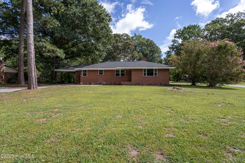 982 Nc 581 Hwy S, Goldsboro, NC, 27530-7875 | Card Image