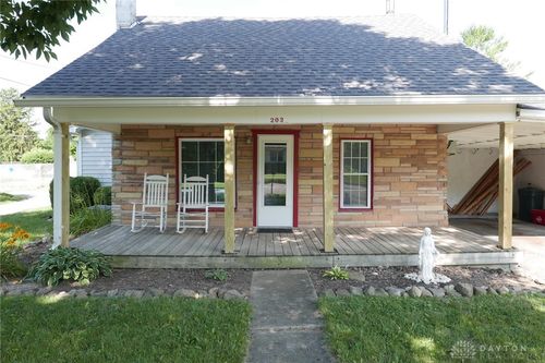 203 Chestnut St, Laura, OH, 45337-7716 | Card Image