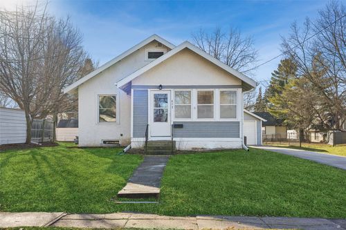 613 S 4th Avenue W, Newton, IA, 50208 | Card Image