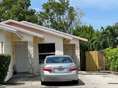 b-2311 Coolidge St, Hollywood, FL, 33020-2334 | Card Image