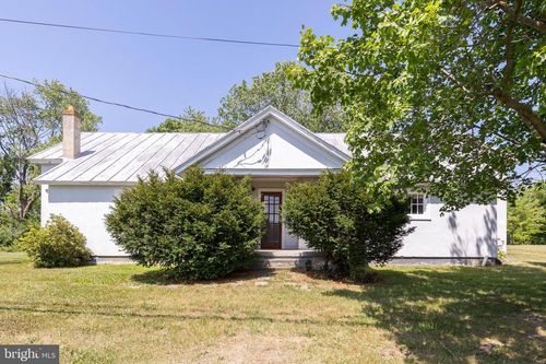 751 Old Charles Town Rd, STEPHENSON, VA, 22656-1824 | Card Image