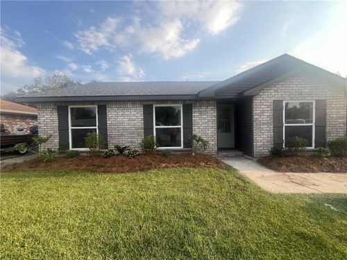 223 North Blvd, Slidell, LA, 70458-1641 | Card Image
