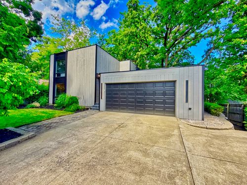 186 W Scranton Ave, Lake Bluff, IL, 60044-2030 | Card Image